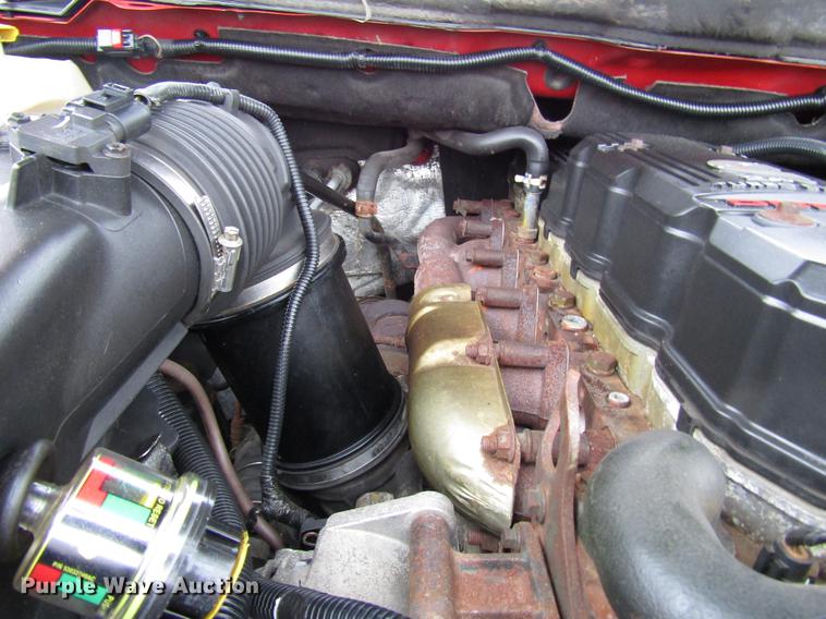 image for item FJ9619 2006 Dodge Ram 3500 Quad Cab pickup truck