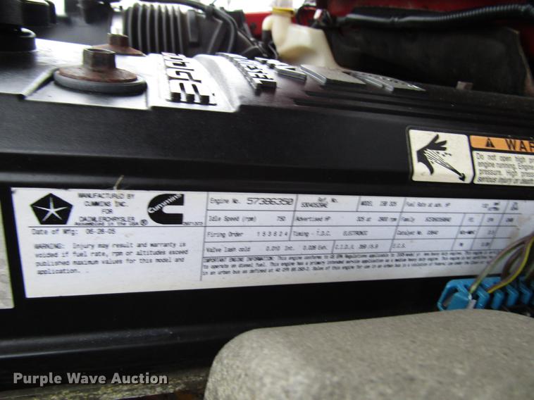 image for item FJ9619 2006 Dodge Ram 3500 Quad Cab pickup truck