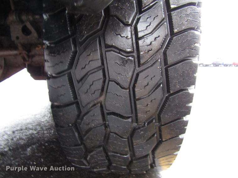 image for item FJ9619 2006 Dodge Ram 3500 Quad Cab pickup truck