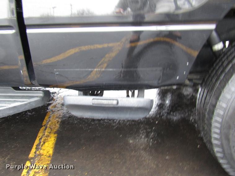 image for item FJ9620 2013 Ford F150 SuperCab pickup truck