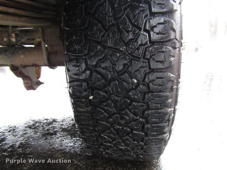 image for item FJ9621 2010 Ford F250 Super Duty Crew Cab pickup truck