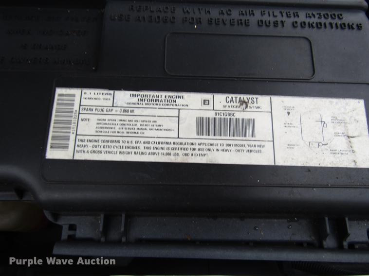 image for item FJ9622 2001 Chevrolet Silverado 3500 bucket truck