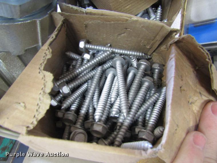 image for item FO9252 Hardware