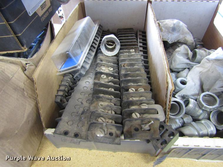 image for item FO9252 Hardware