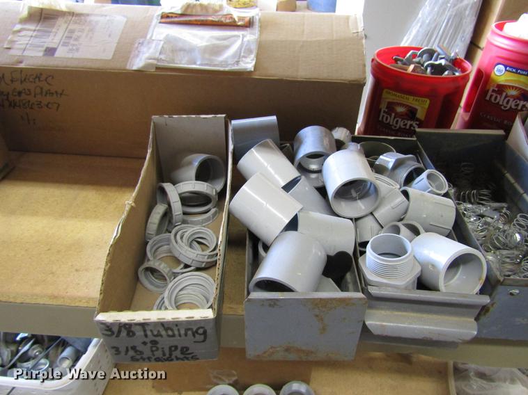 image for item FO9252 Hardware