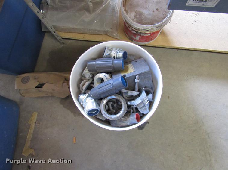 image for item FO9252 Hardware