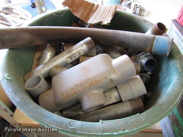 image for item FO9252 Hardware