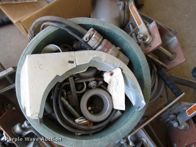 image for item FO9252 Hardware