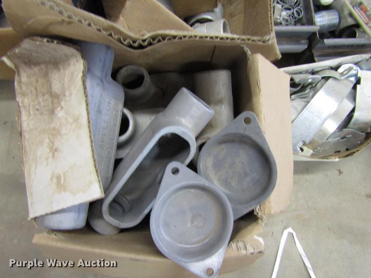 image for item FO9252 Hardware