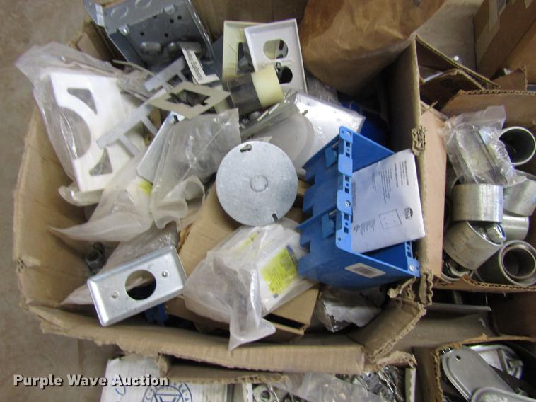 image for item FO9252 Hardware