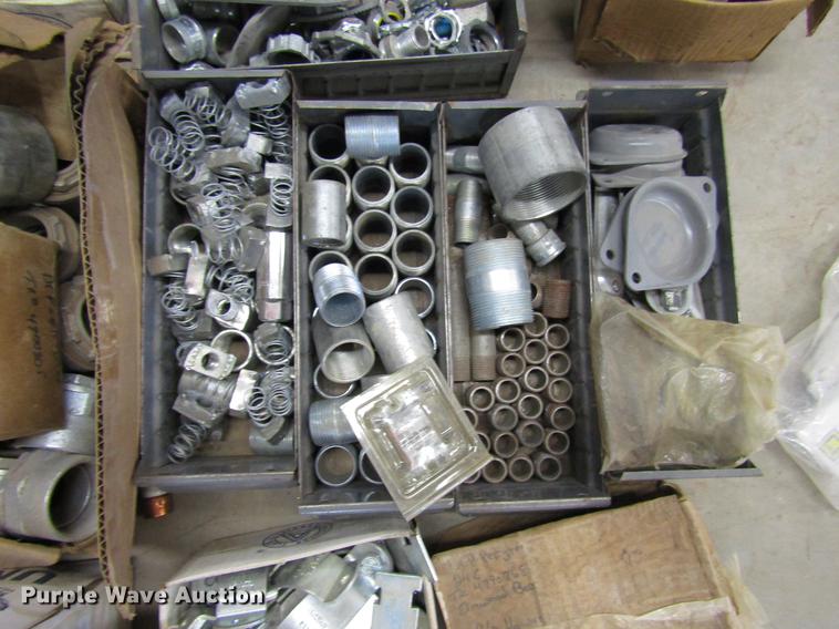 image for item FO9252 Hardware