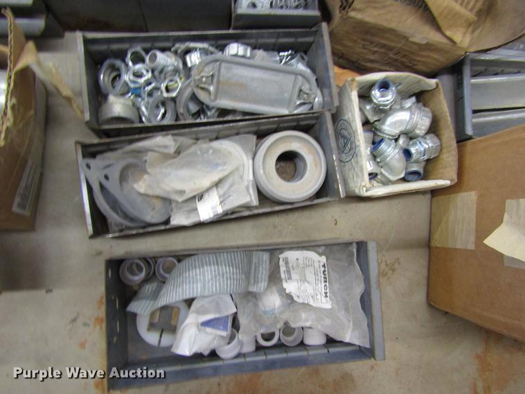 image for item FO9252 Hardware