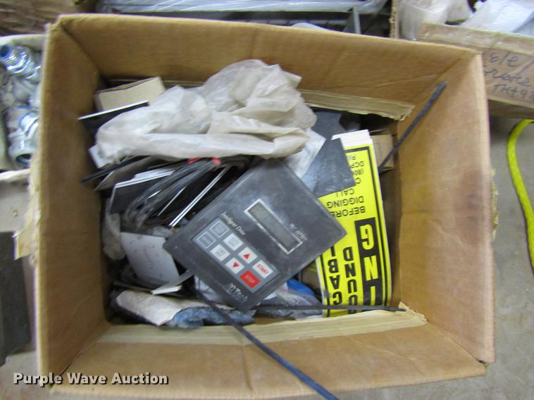 image for item FO9252 Hardware