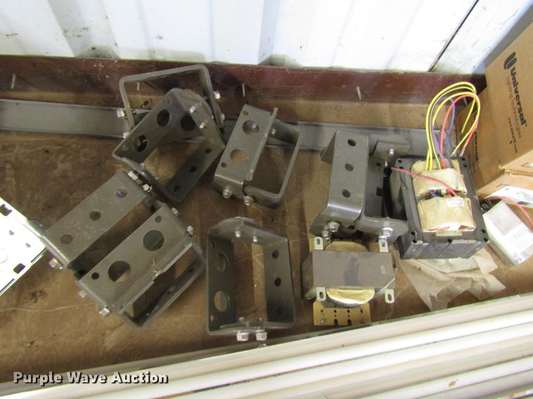 image for item FO9253 Lighting