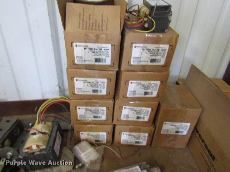 image for item FO9253 Lighting