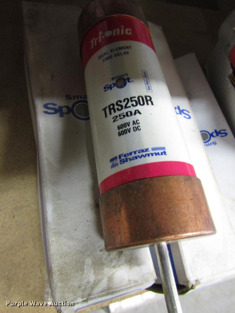 image for item FO9255 Electrical supplies