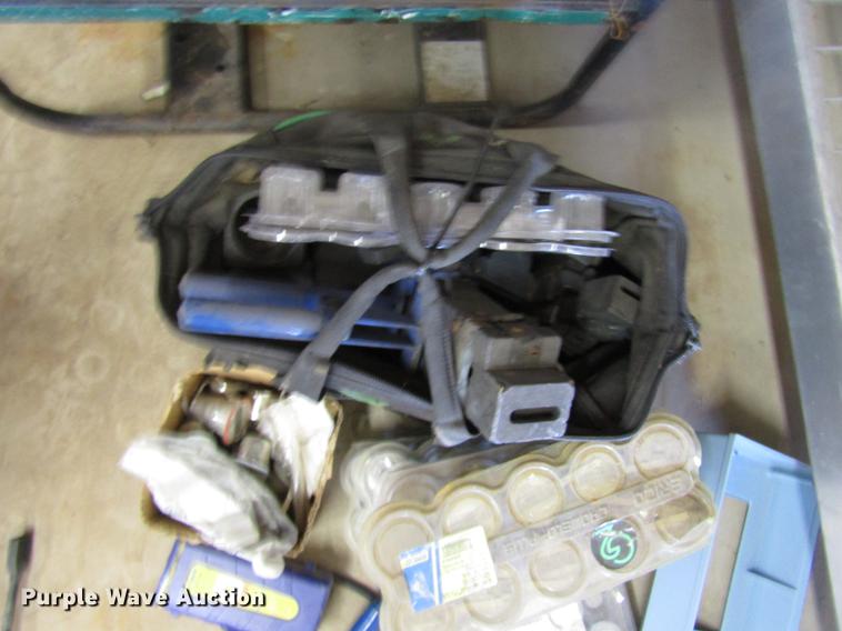 image for item FO9256 Electrical supplies