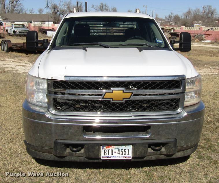 image for item FO9259 2011 Chevrolet Silverado 2500HD Ext. Cab utility bed pickup truck