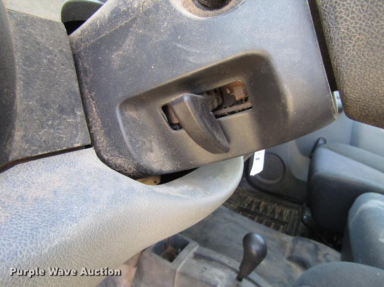 image for item FO9259 2011 Chevrolet Silverado 2500HD Ext. Cab utility bed pickup truck