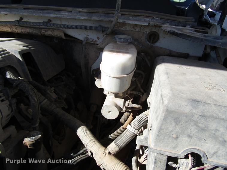 image for item FO9259 2011 Chevrolet Silverado 2500HD Ext. Cab utility bed pickup truck