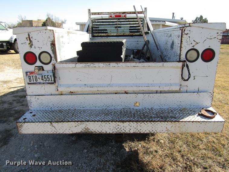 image for item FO9259 2011 Chevrolet Silverado 2500HD Ext. Cab utility bed pickup truck