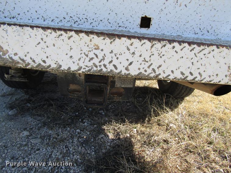 image for item FO9259 2011 Chevrolet Silverado 2500HD Ext. Cab utility bed pickup truck