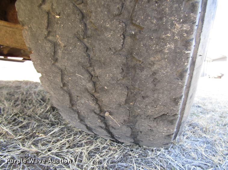 image for item FO9259 2011 Chevrolet Silverado 2500HD Ext. Cab utility bed pickup truck