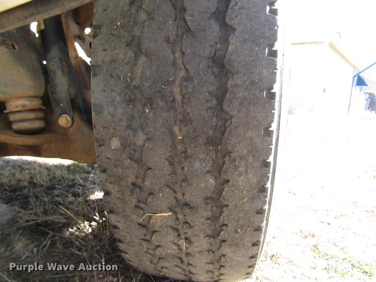 image for item FO9259 2011 Chevrolet Silverado 2500HD Ext. Cab utility bed pickup truck