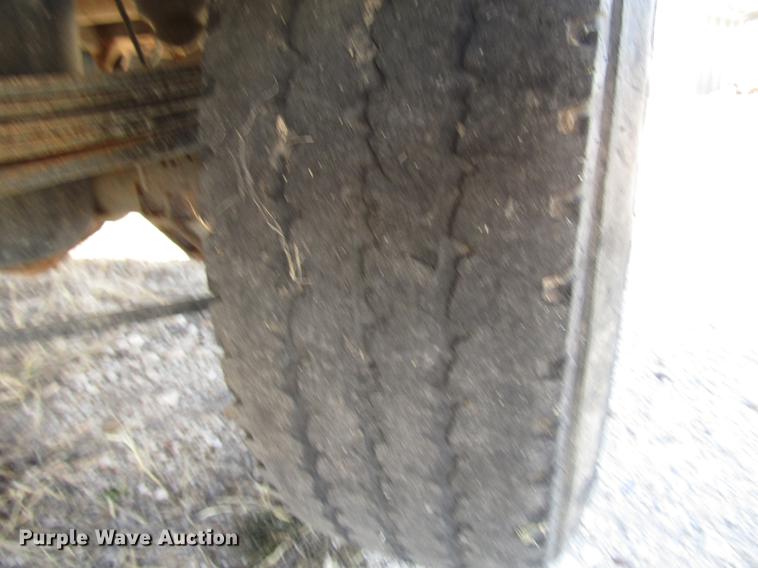 image for item FO9259 2011 Chevrolet Silverado 2500HD Ext. Cab utility bed pickup truck