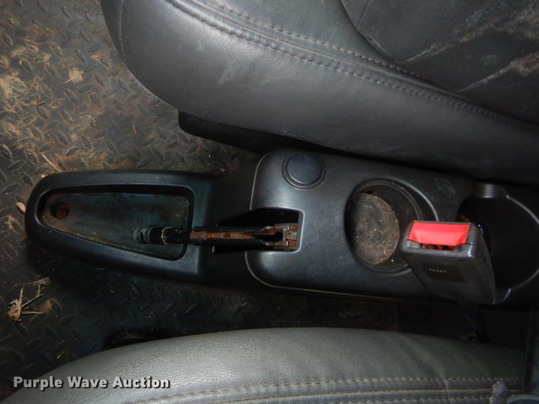 image for item FQ9546 2007 Chevrolet C5500 Crew Cab dump truck