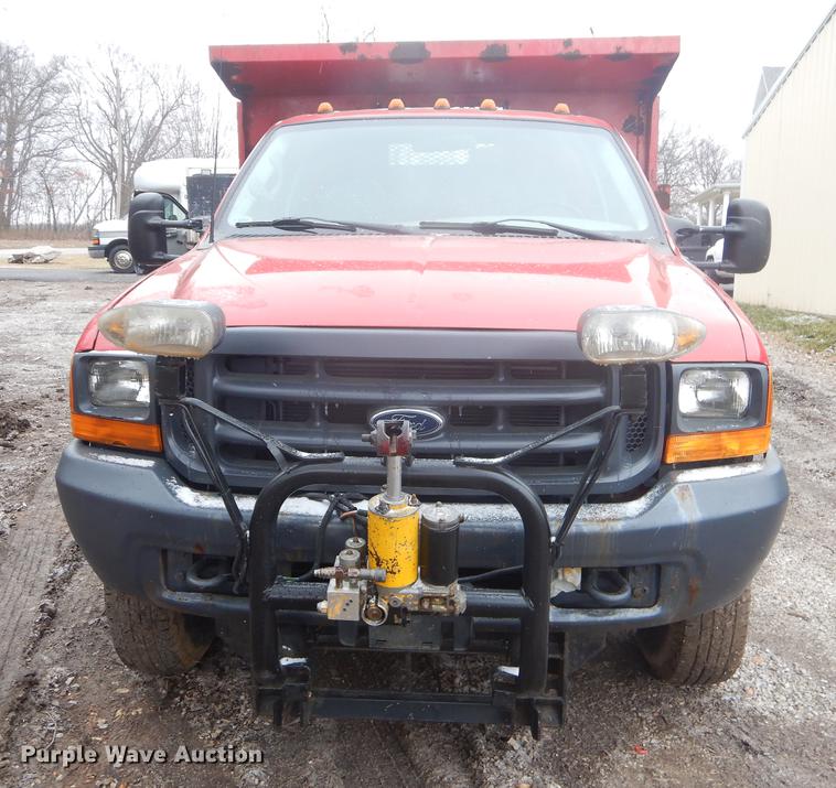image for item FQ9553 2001 Ford F350 Super Duty dump bed pickup truck