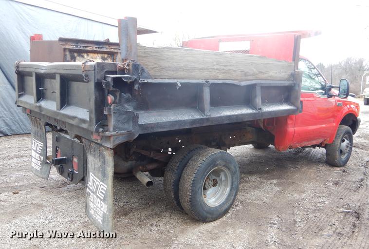 image for item FQ9553 2001 Ford F350 Super Duty dump bed pickup truck