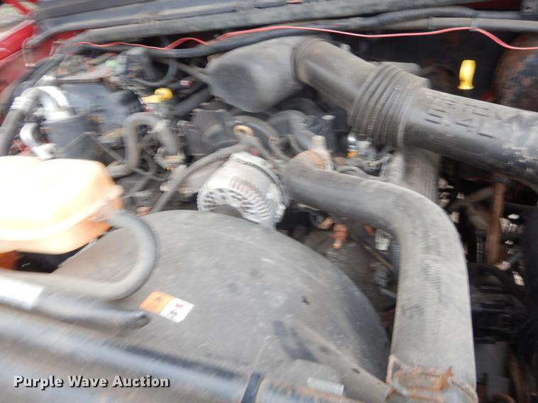 image for item FQ9553 2001 Ford F350 Super Duty dump bed pickup truck