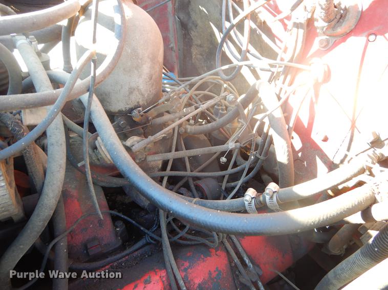 image for item FQ9556 1974 International Fleetstar 2010 grain truck