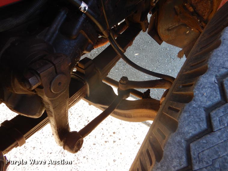 image for item FQ9556 1974 International Fleetstar 2010 grain truck