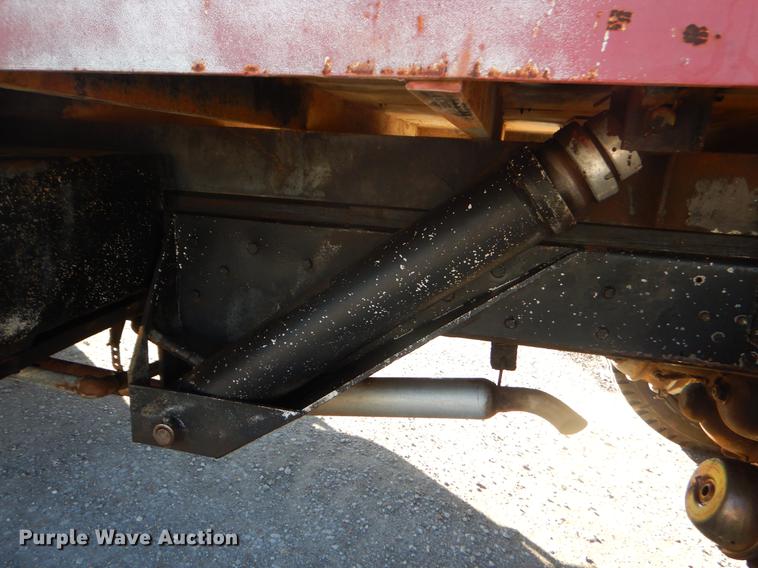 image for item FQ9556 1974 International Fleetstar 2010 grain truck