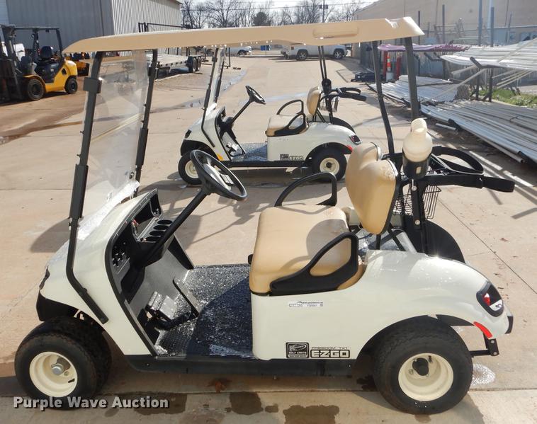 image for item FQ9561 2015 Ez-go Freedom TXT golf cart