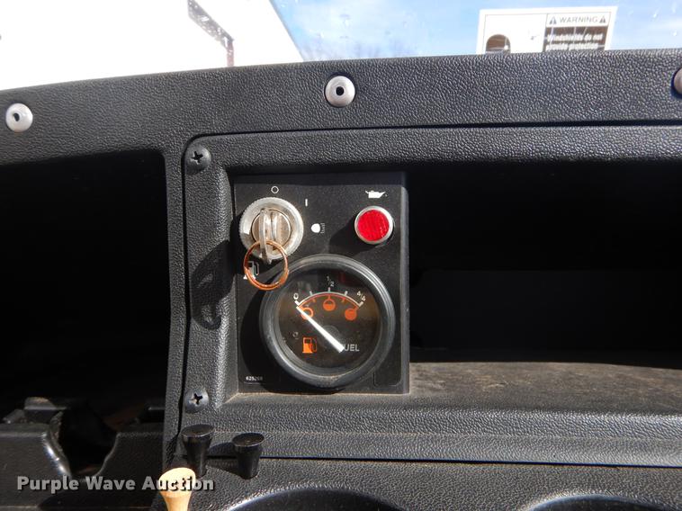 image for item FQ9561 2015 Ez-go Freedom TXT golf cart