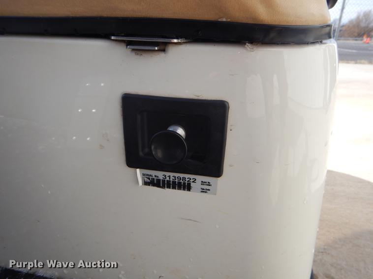 image for item FQ9561 2015 Ez-go Freedom TXT golf cart