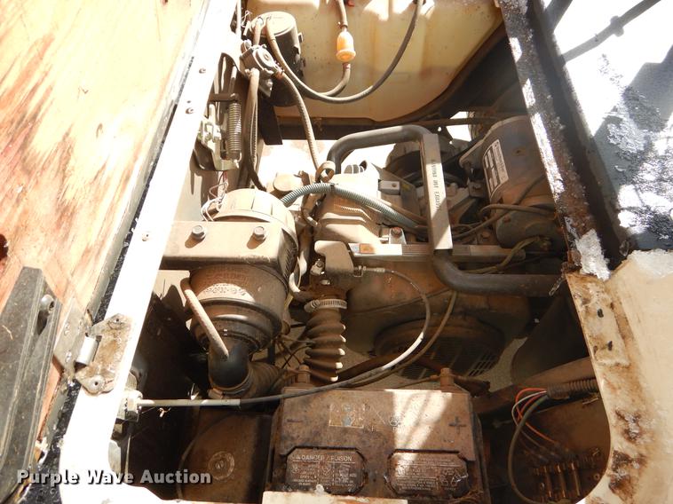 image for item FQ9561 2015 Ez-go Freedom TXT golf cart