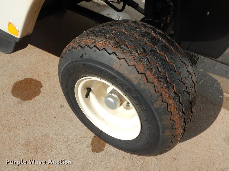 image for item FQ9561 2015 Ez-go Freedom TXT golf cart