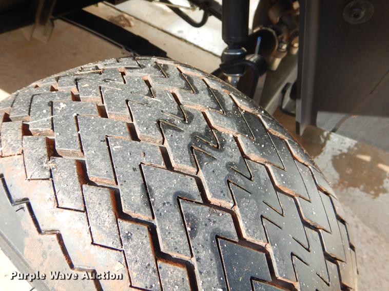 image for item FQ9561 2015 Ez-go Freedom TXT golf cart