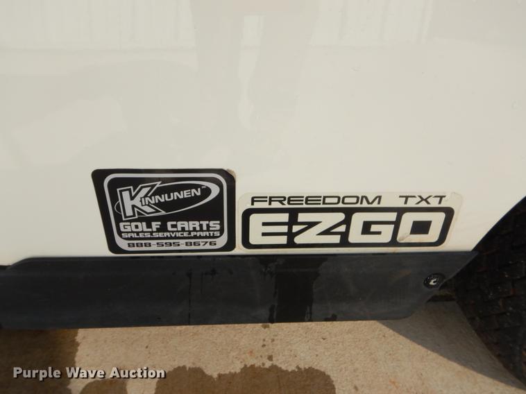 image for item FQ9561 2015 Ez-go Freedom TXT golf cart
