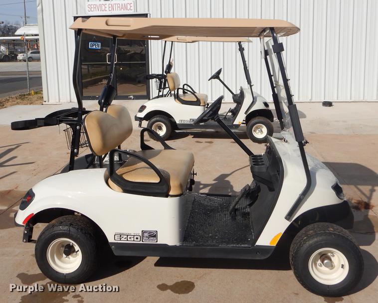 image for item FQ9562 2015 Ez-go Freedom TXT golf cart