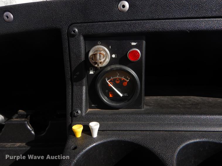 image for item FQ9562 2015 Ez-go Freedom TXT golf cart