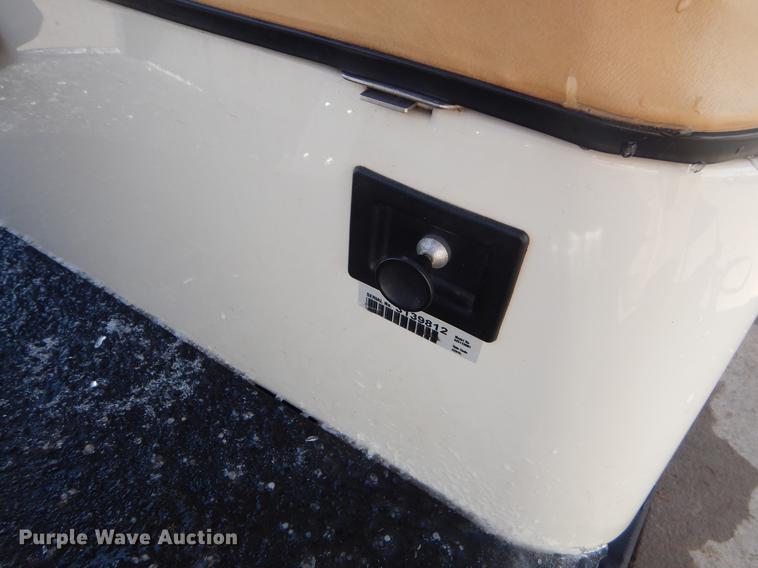 image for item FQ9562 2015 Ez-go Freedom TXT golf cart