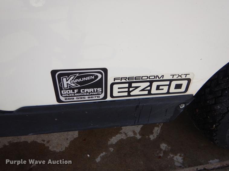 image for item FQ9562 2015 Ez-go Freedom TXT golf cart
