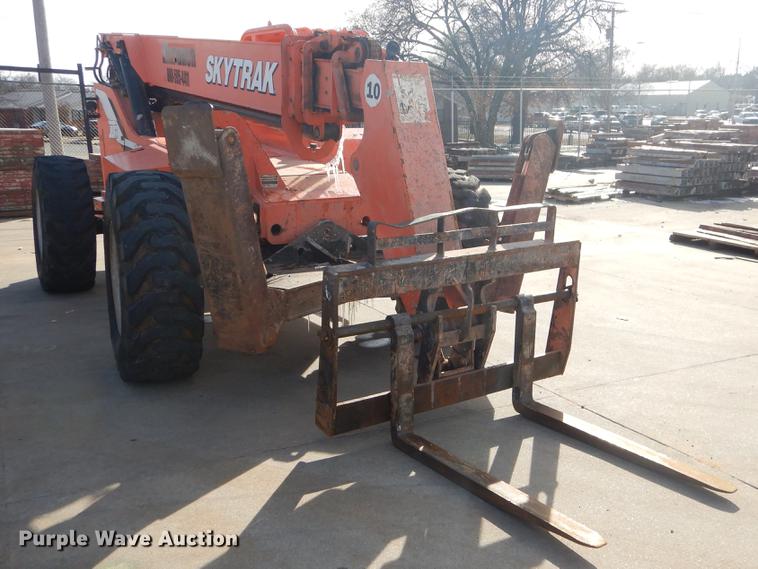 image for item FQ9564 2006 Sky Trak 10054 telehandler