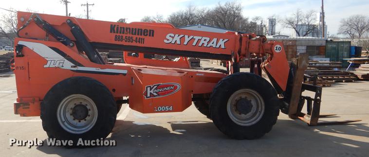 image for item FQ9564 2006 Sky Trak 10054 telehandler