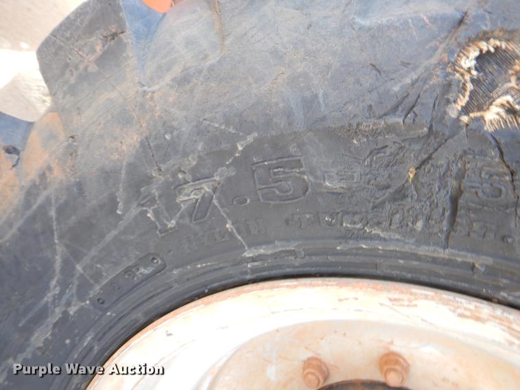 image for item FQ9564 2006 Sky Trak 10054 telehandler